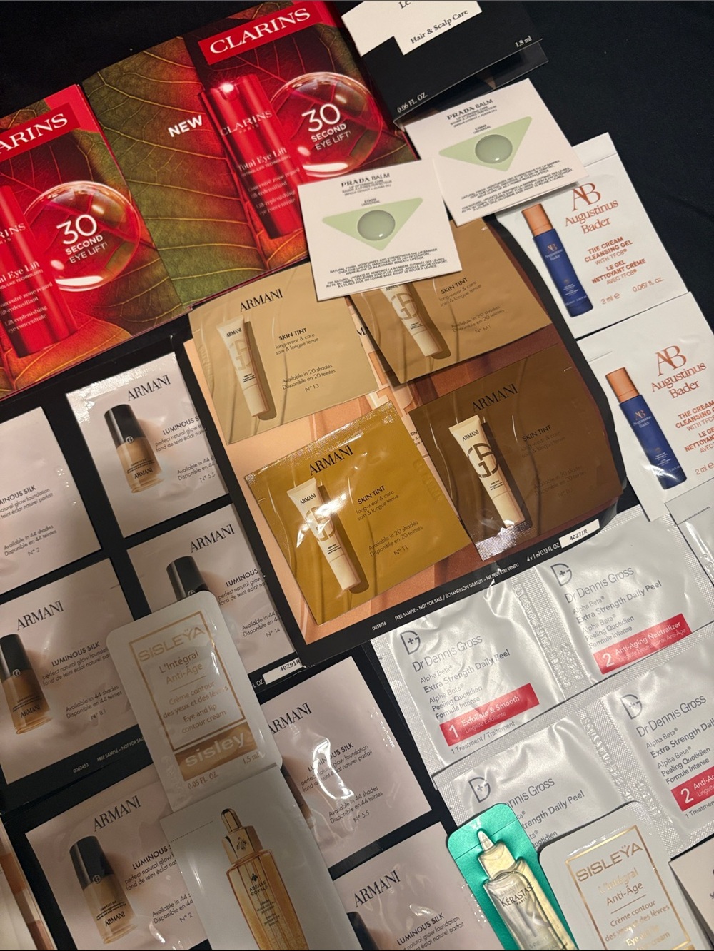 NEW Skincare Sample Bundle - Picture 3 of 4